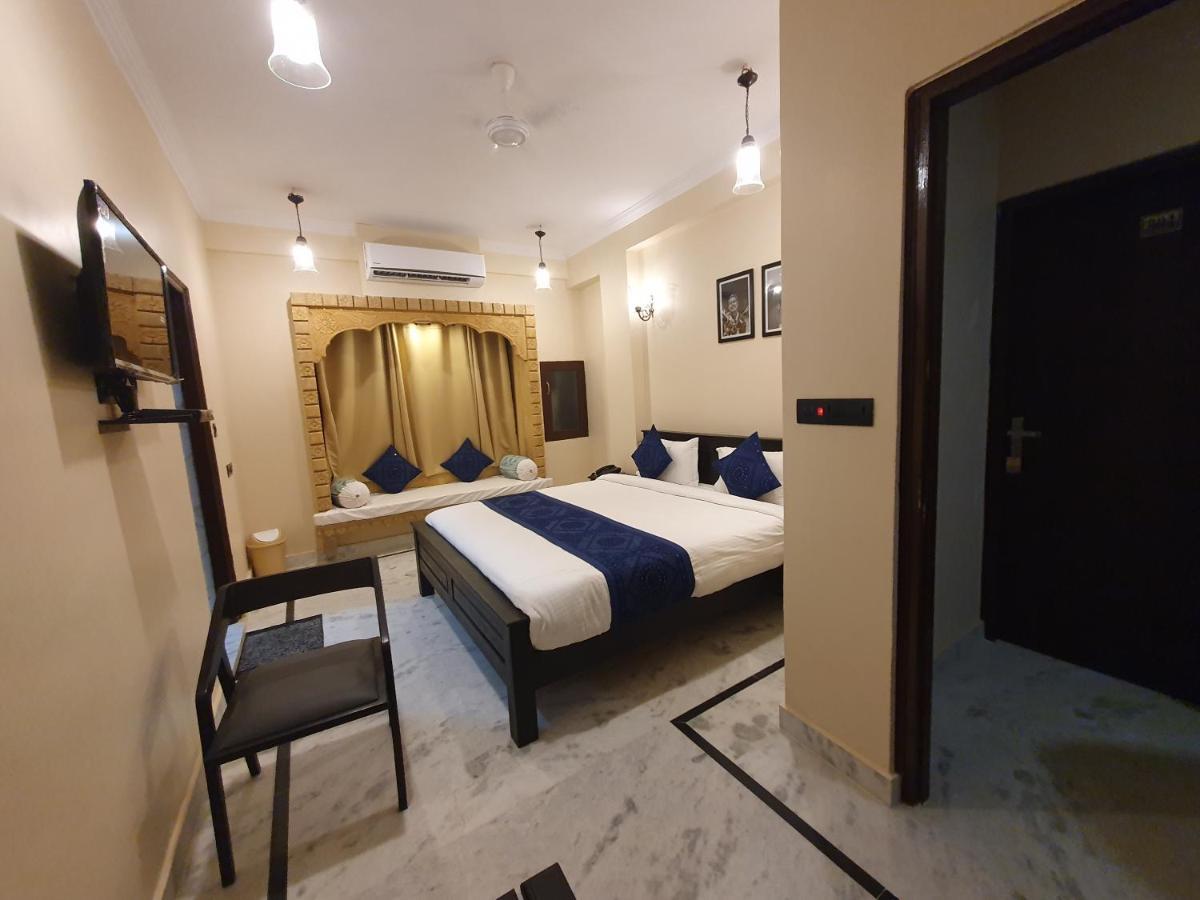 Hotel Vasshifa Palace Dzsaiszalmer Kültér fotó