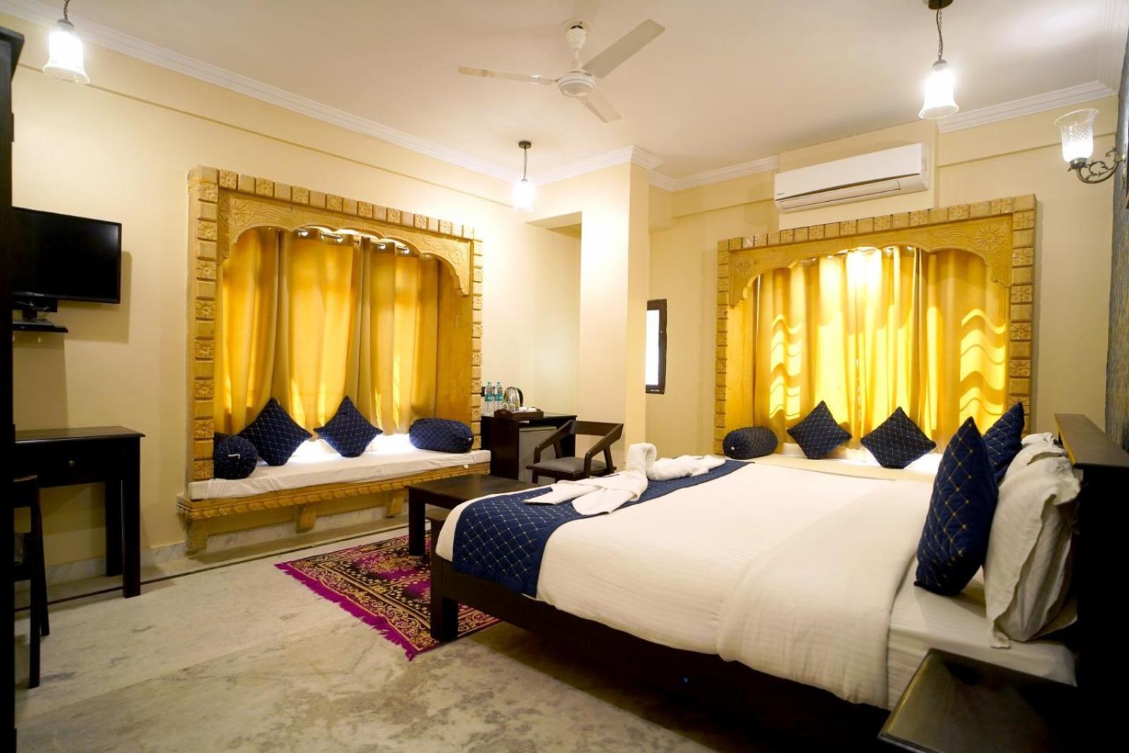 Hotel Vasshifa Palace Dzsaiszalmer Kültér fotó