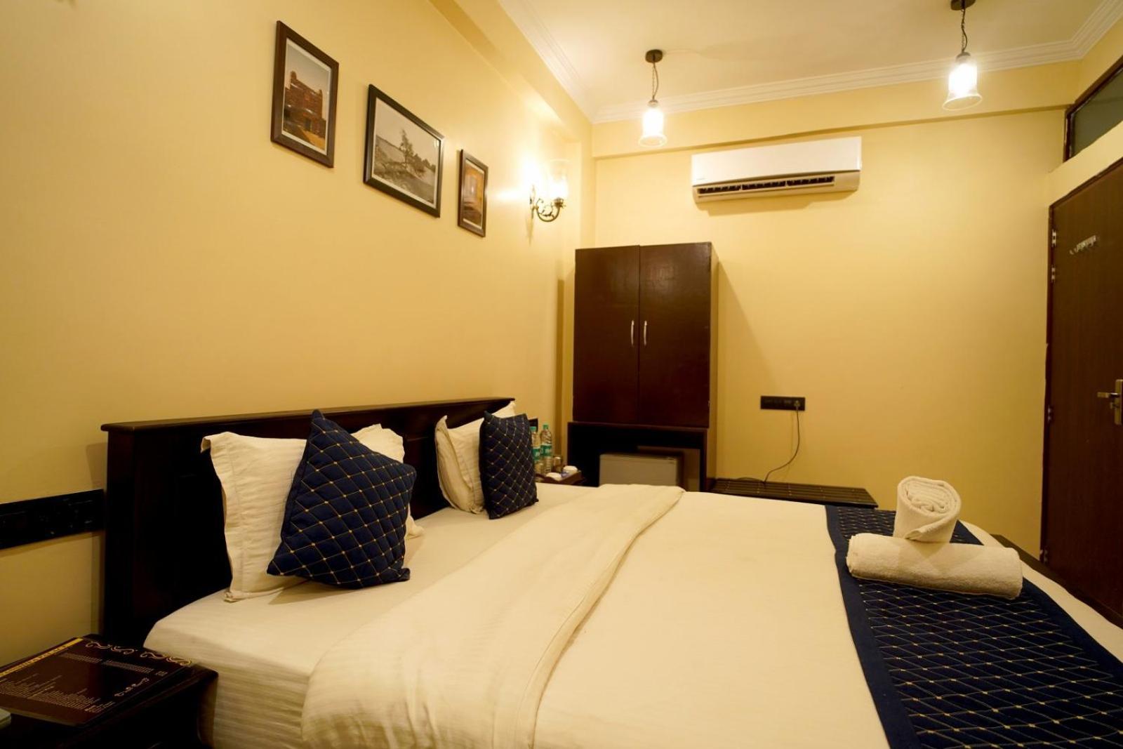 Hotel Vasshifa Palace Dzsaiszalmer Kültér fotó